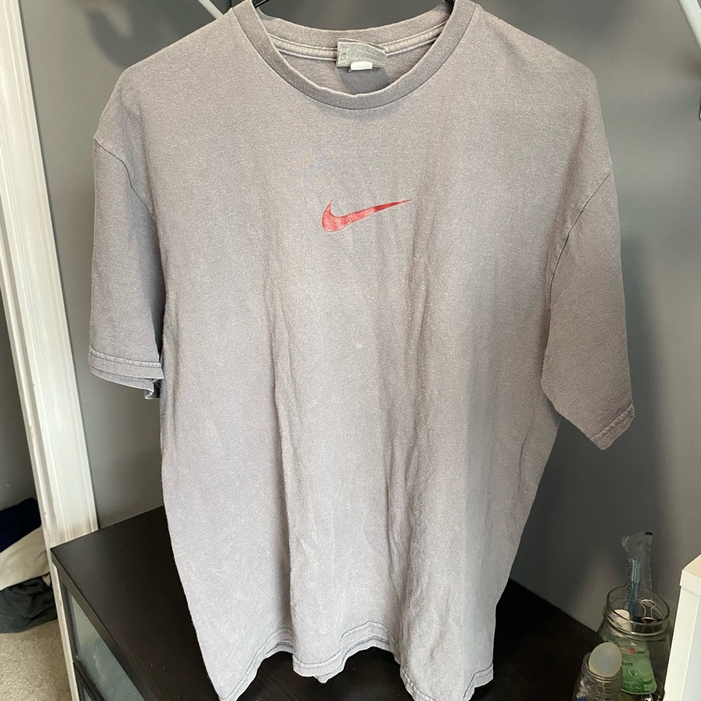Vintage Y2K Nike Center Swoosh Tee
